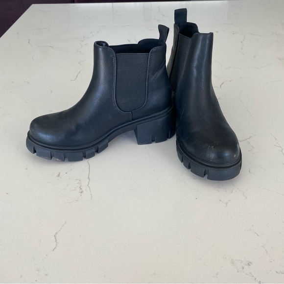 Chunky booties - Picture 2 of 5